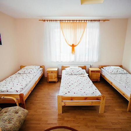 Tanie Noclegi 2 Kielce Bagian luar foto