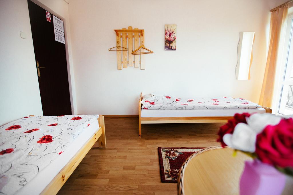 Tanie Noclegi 2 Kielce Bagian luar foto