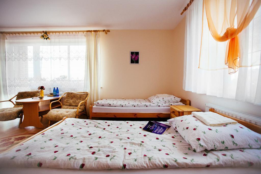 Tanie Noclegi 2 Kielce Ruang foto