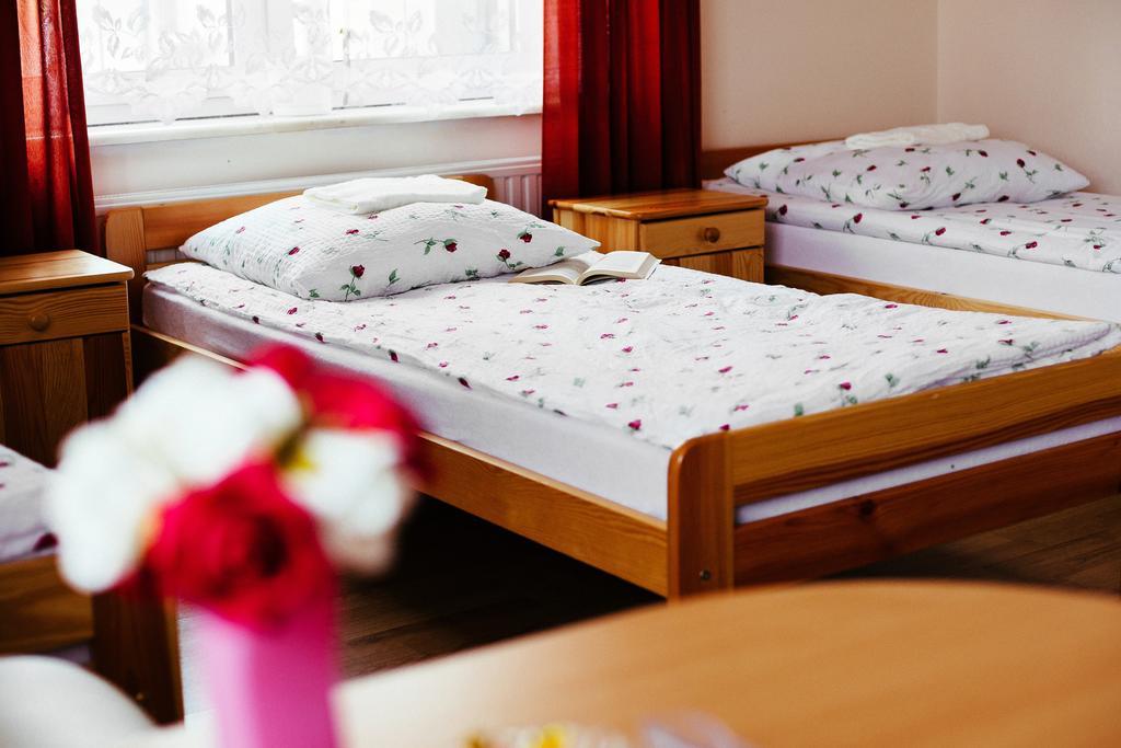 Tanie Noclegi 2 Kielce Ruang foto